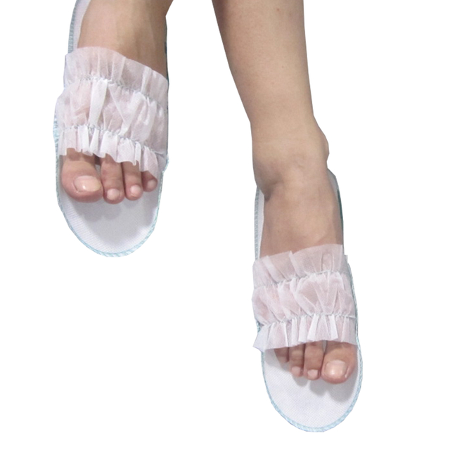 Disposable nonwoven PP slippers with toe open